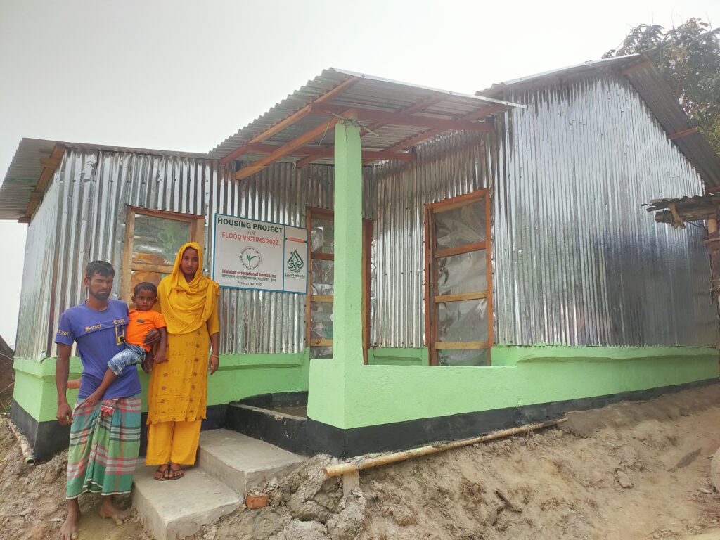 Helping each other can make world better Copy